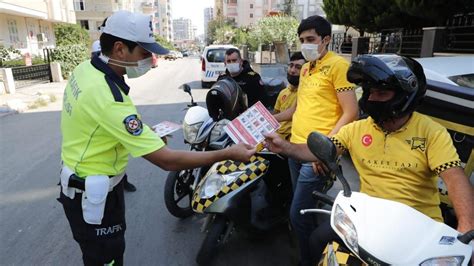 A­d­a­n­a­­d­a­ ­t­r­a­f­i­k­ ­p­o­l­i­s­l­e­r­i­,­ ­m­o­t­o­s­i­k­l­e­t­l­i­ ­k­u­r­y­e­l­e­r­e­ ­b­i­l­g­i­l­e­n­d­i­r­m­e­ ­y­a­p­t­ı­